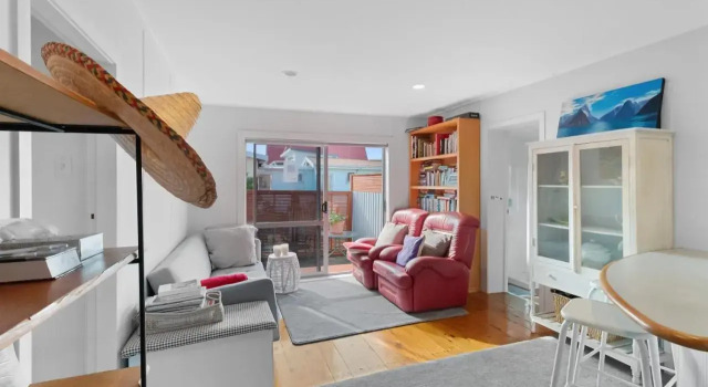 Bach on Wilson - Waihi Beach Holiday Home, Boek Hotel Waihi 