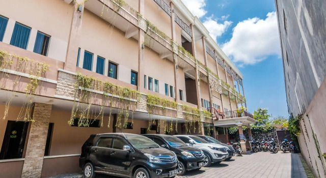 ZenRooms Denpasar Mahendradata, Забронировать Отель Денпасар Denpasar Municipality