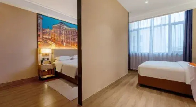 Люкс Vienna international Hotel Lanzhou West Railway St