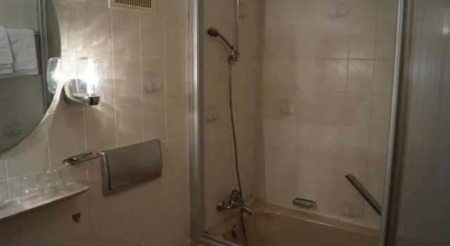 Двухместный номер Standard Hotel de l Esplanade