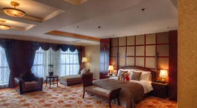 Люкс Presidential Kingworld Hotel