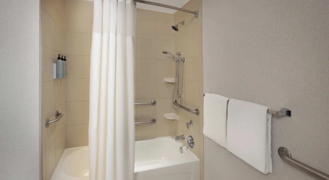 Двухместный номер Standard Courtyard by Marriott Sandestin at Grand Boulevard