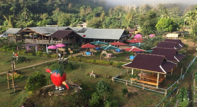 Wongwan Farm, Забронировать Фермерский дом Сирача провинция Чонбури