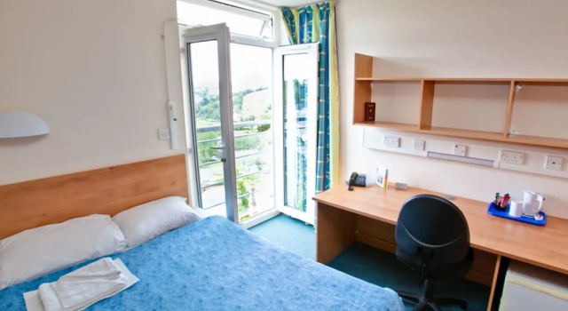 University of Exeter - Holland Hall, Book Hotel Exeter Devon