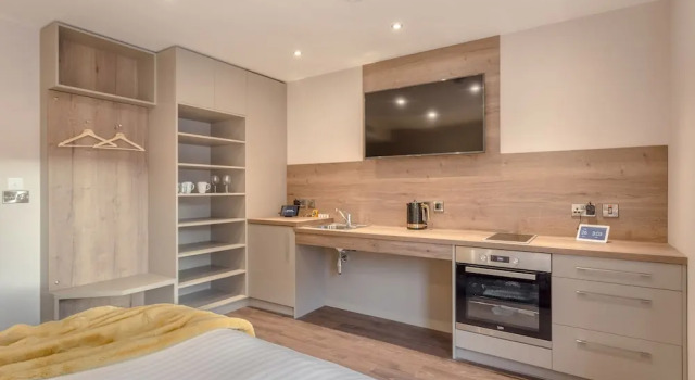 Номер Luxury Dwell City Living