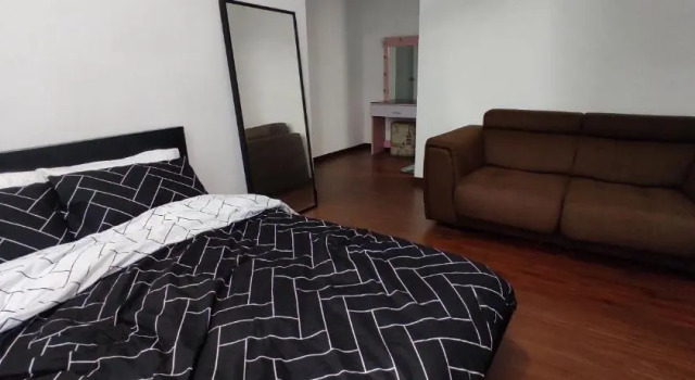 Апартаменты Bukit Rimau Instagrammable 2 Bedroom Apartment With Pool View up to 5 PAX