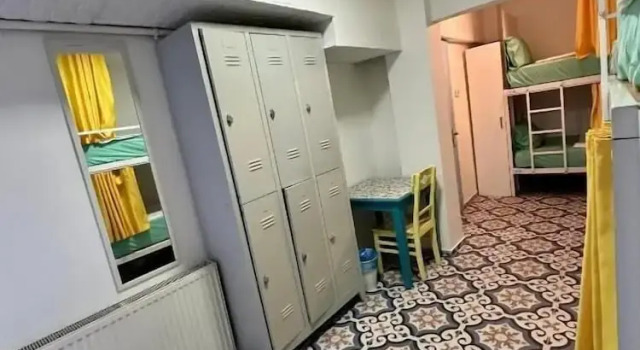 Кровать в общем номере Rodin Hostel