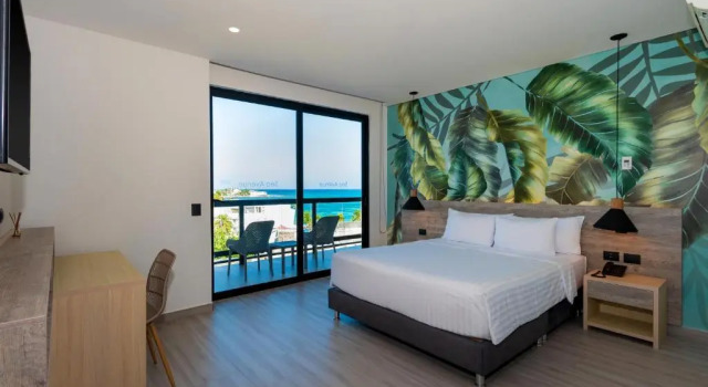 Двухместный номер Standard с балконом Sea Avenue Hotel