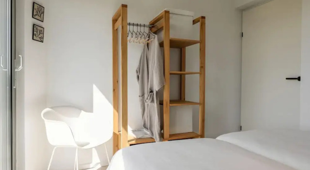 Stylish Countryside Home, Book Vacation Home Goes 