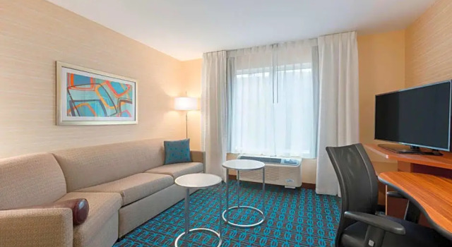 Двухместная студия Fairfield Inn & Suites by Marriott Pittsburgh Airport/Robinson Township