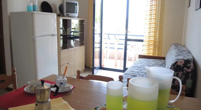 Beautiful Apartment With Terrace and Nice View, Prenota Appartamento Hotel a Veneto con parcheggio, Parcheggio