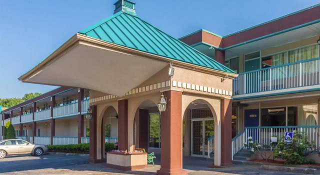 Motel 6 Groton, CT—Casinos Nearby