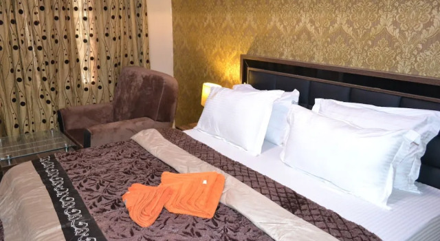 Номер Deluxe Peace Hotel and Suites