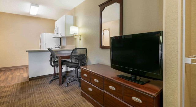 Четырёхместный люкс Extended Stay America Select Suites - Gainesville - I-75