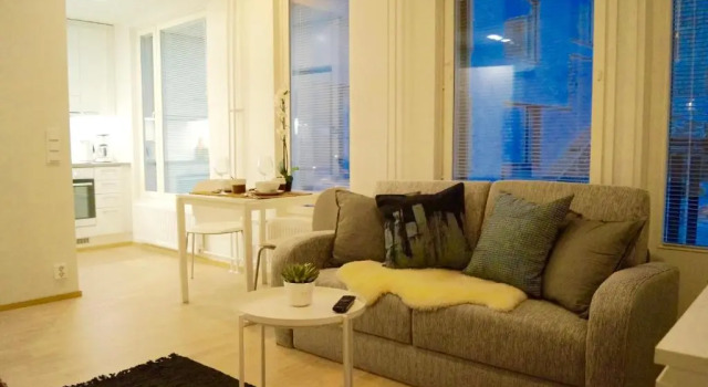 Studio in Trendy Kakola Hill area close to city center, Забронировать Отель Турку Южная Финляндия, рядом с Музей-корабль Суомен Йоутсен