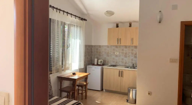 Apartments Zvicer - Milica, Забронировать Апартаменты/квартира Апартаменты Будванская ривьеры, рядом с Клуб Top Hill, Апартаменты/квартира