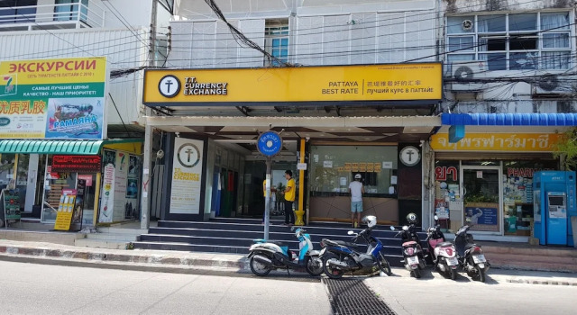 Ons Moeder Restaurant Guesthouse - 2 50 Meters to the Beach