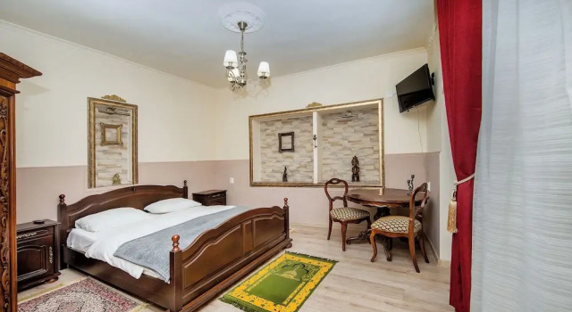 Студия Comfort ZiRa Residence - Authentic rooms in Old Town