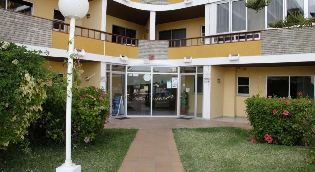 Apartamentos Los Tilos, Забронировать Апартаменты/квартира Апартаменты Плайя дель Инглес, рядом с Экуменический храм Эль-Сальвадор, Апартаменты/квартира