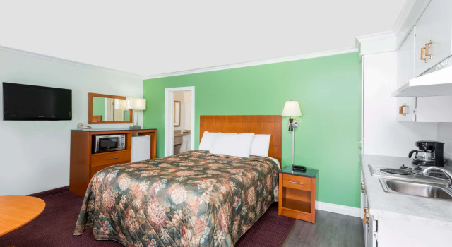 Двухместный номер Standard Knights Inn Arnprior