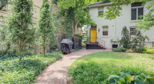 Walkable Apt w/ Off-street Parking in Cheesman!, Prenota Appartamento Hotel a Denver con parcheggio, Parcheggio