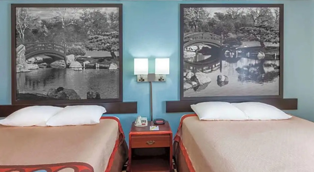 Четырёхместный номер Standard Econo Lodge Chillicothe