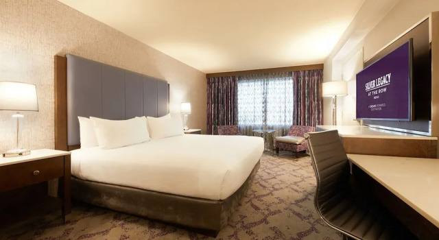 Номер Premium Silver Legacy Reno, A Caesars Destination