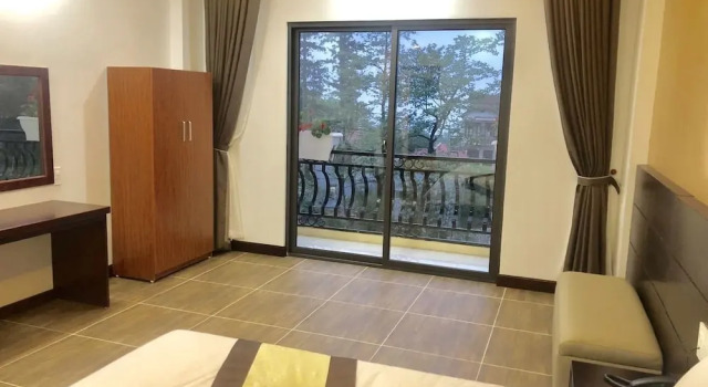 Двухместный номер Standard с балконом Sunshine View Sapa Hotel