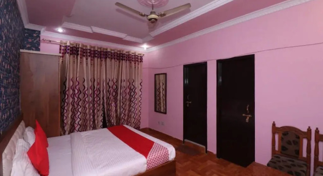 OYO 18875 Vindhyavasini Palace