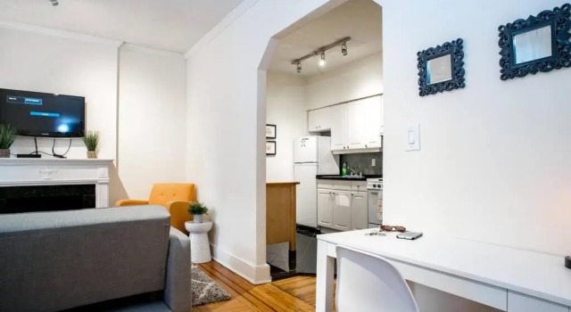 Апартаменты 61-2c Prime UES 2BR Newly Furnished Best Value