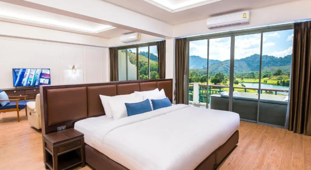 Люкс Nai Muang Katathong Golf Resort & Spa
