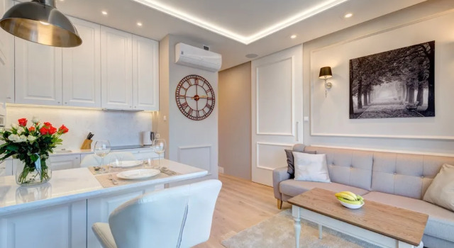 Апартаменты Deluxe Live & Travel Apartments Number 1