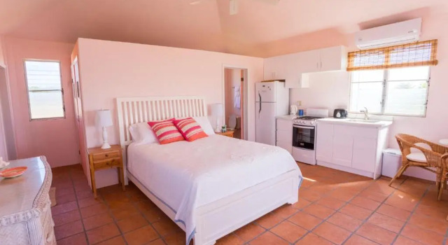 Студия Deluxe Coralito Bay Suites & Villas