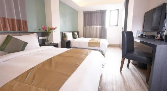 Номер Deluxe Jinbao Hotel
