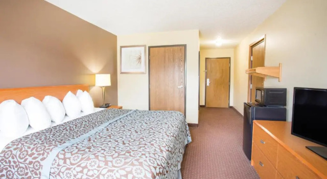 Номер Standard Days Inn by Wyndham Evansdale Waterloo