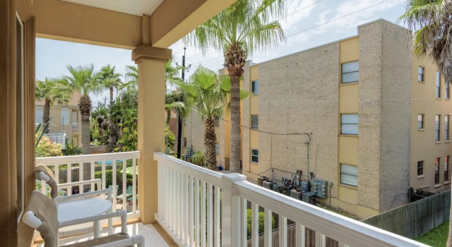 Saturn Lane by Padre Getaways, Забронировать Дом для отпуска Саут-Падре-Айленд Rio Grande Valley