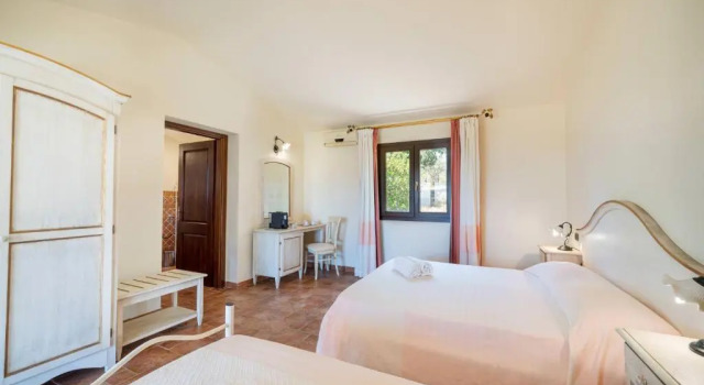 Семейный номер Standard с видом на сад Borgo Alba Barona Turismo Rurale