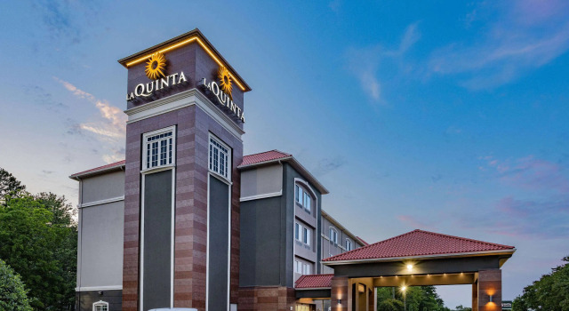La Quinta Inn & Suites Norfolk Airport, Reservar Hotel Norfolk Virgínia