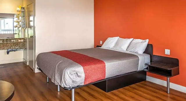 Номер Standard Motel 6-Gardena, CA - South