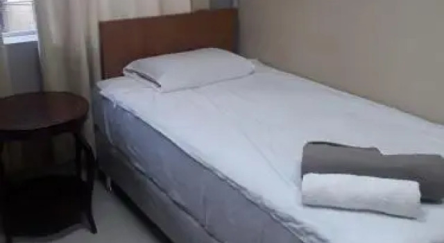 OBA 17 - QUARTO PRIVATIVO no BAIRRO DA LIBERDADE, Забронировать Отель Либердад , рядом с Собор Сан-Паулу