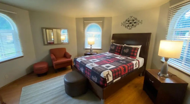 Люкс с 2 комнатами Packwood Lodge & Cabins