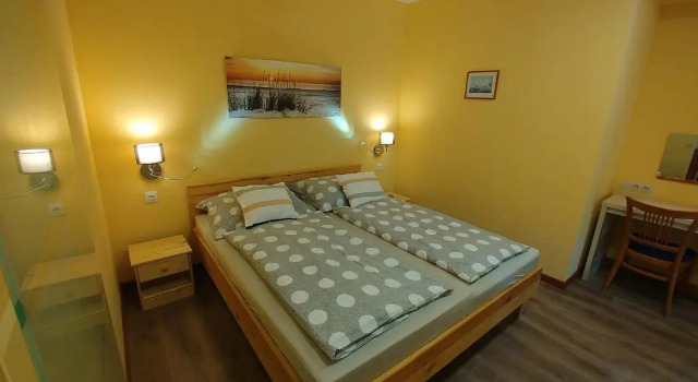 Ciklámen apartman, Buchen Sie Ferienwohnung Part Somogy