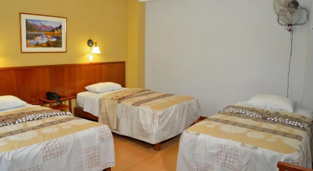 Primavera Plaza Hotel