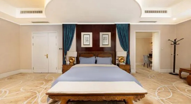 Люкс Shanxi Yingze Hotel