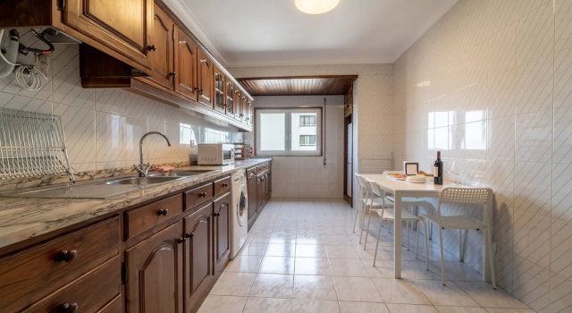 Апартаменты с 3 комнатами с балконом и с видом на город House and People - Apartamento Espaçoso