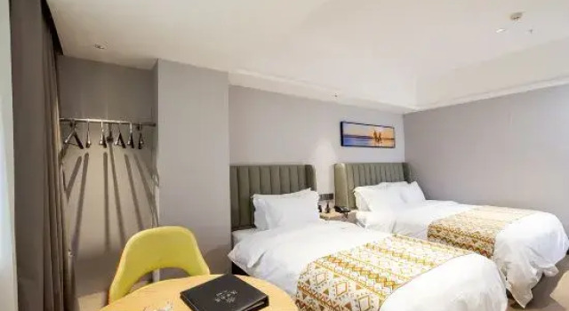 Люкс West Tour Hotel