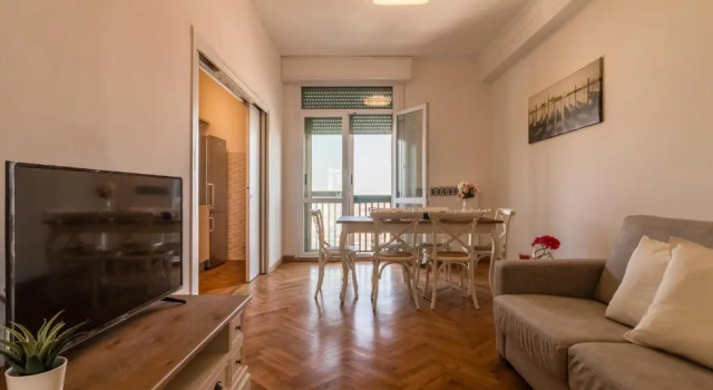 PADOVA TOWER 13TH FLOOR, Забронировать Отель Падуя Венето, рядом с Церковь Отшельников