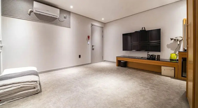 Комната Ondol Standard Sokcho Ritz Hotel