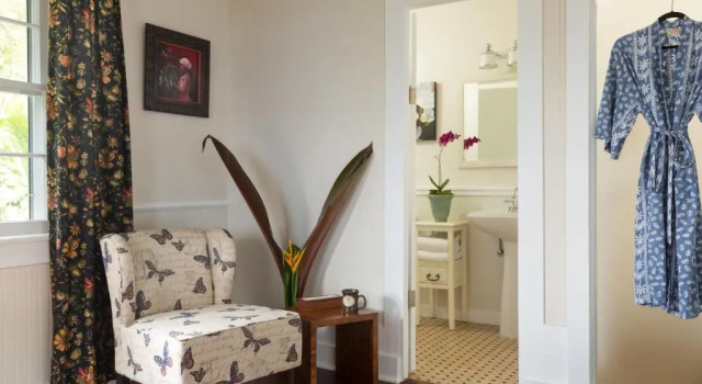 Holualoa Inn, Забронировать Отель Отели Каилуа-Кона с завтраком, Завтраки