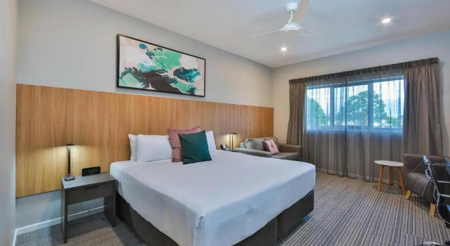 Двухместный номер Deluxe с видом на сад Best Western Plus North Lakes Hotel